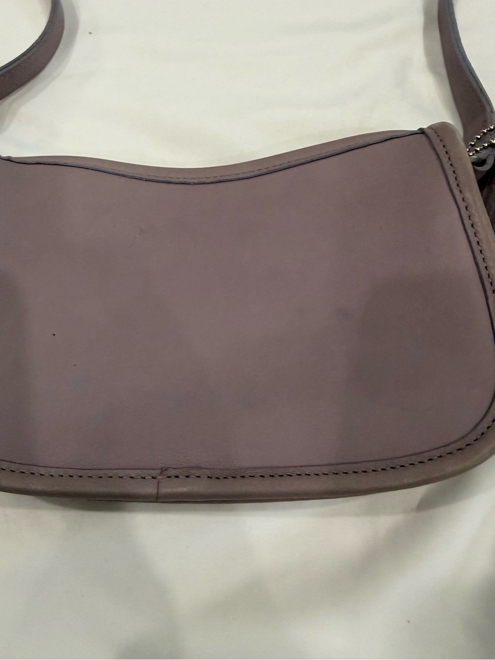 COACH RARE VTG Wendie  Leather  Lavender Crossbody Bag. Adjustable Strap 1998 - Picture 8 of 9